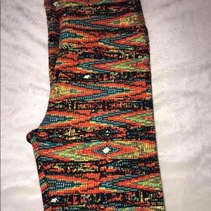 LuLaRoe OS Leggings. Never worn.